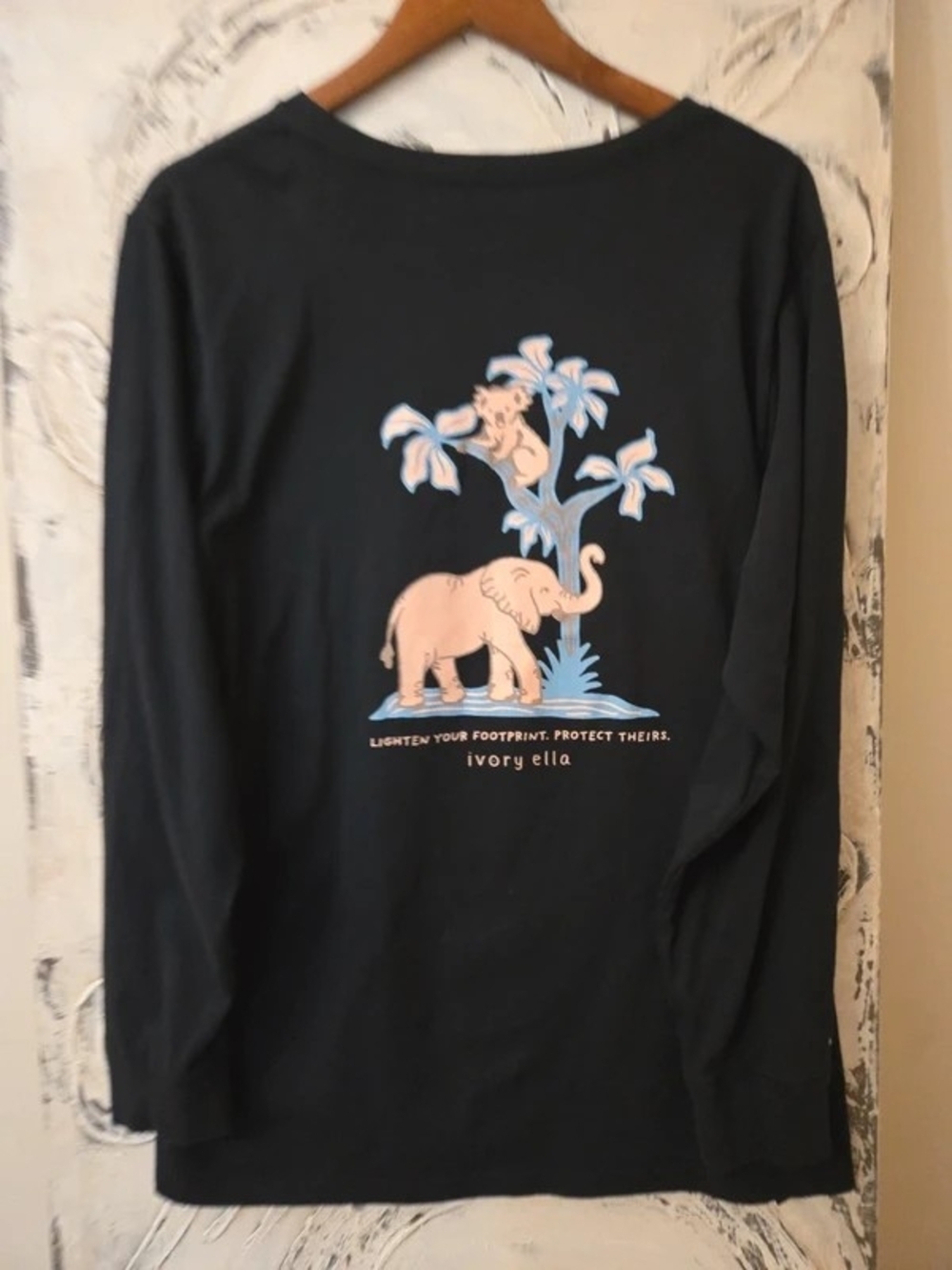 ivory ella Black Long-Sleeve Tee with Pink Elephant and Light Blue Palm Design